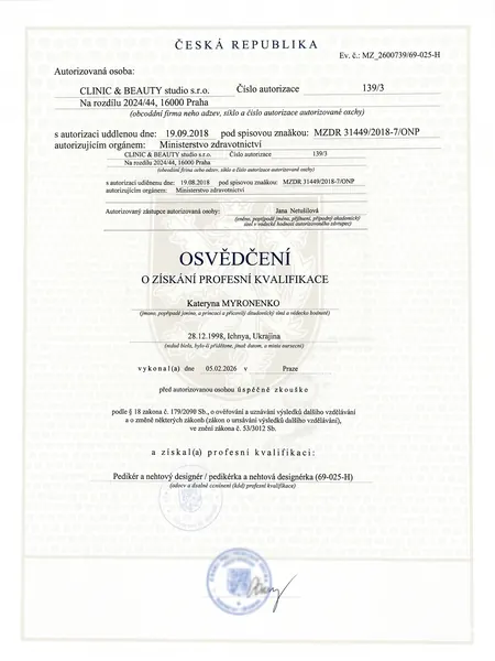 Osvědčení o profesní kvalifikaci: Pedikérka a nehtová designérka (69-025-H) — MZ ČR, 01. 02. 2026